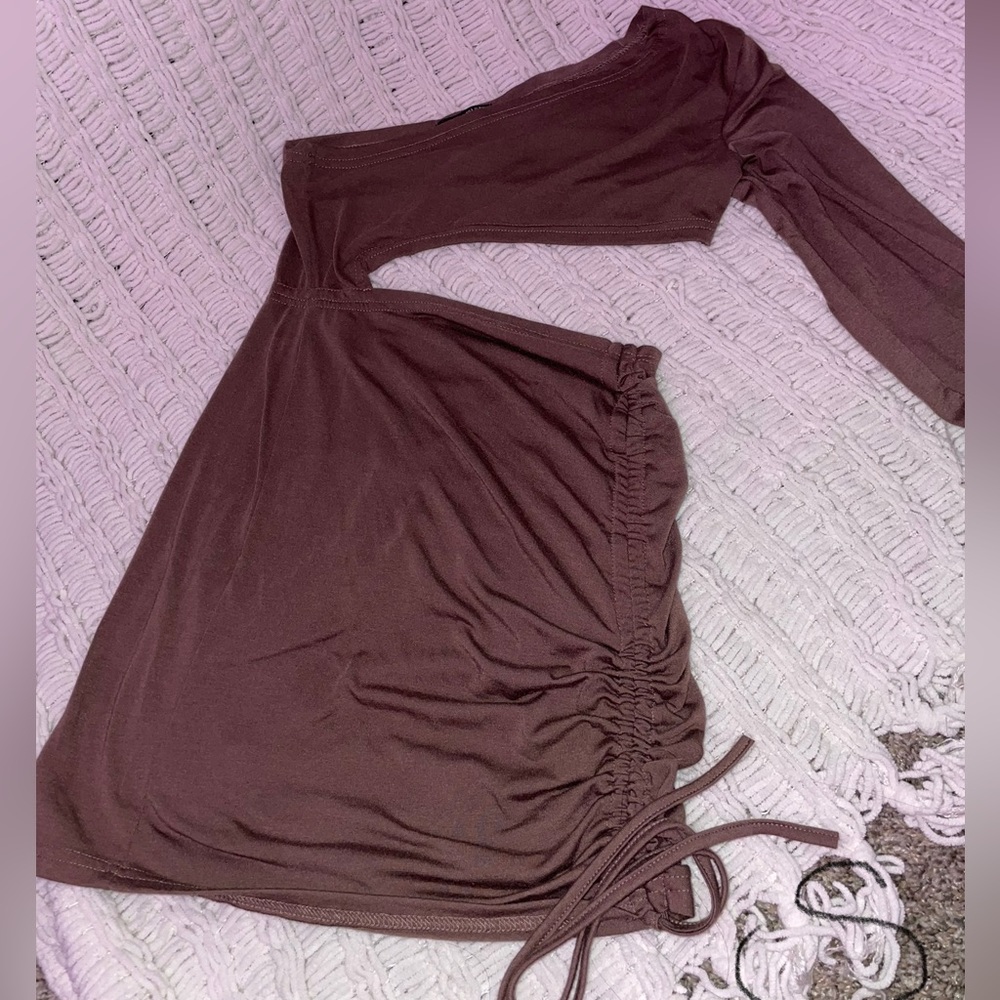 One shoulder dress, tight fit